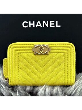 Chanel Wallet Boy Round Zip Coin Purse